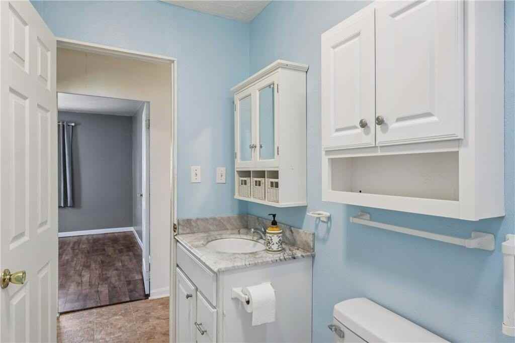 1913 Glen Rd - Photo 7 of 22