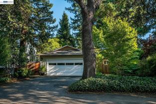 54 Maple Ave - Photo 1 of 1