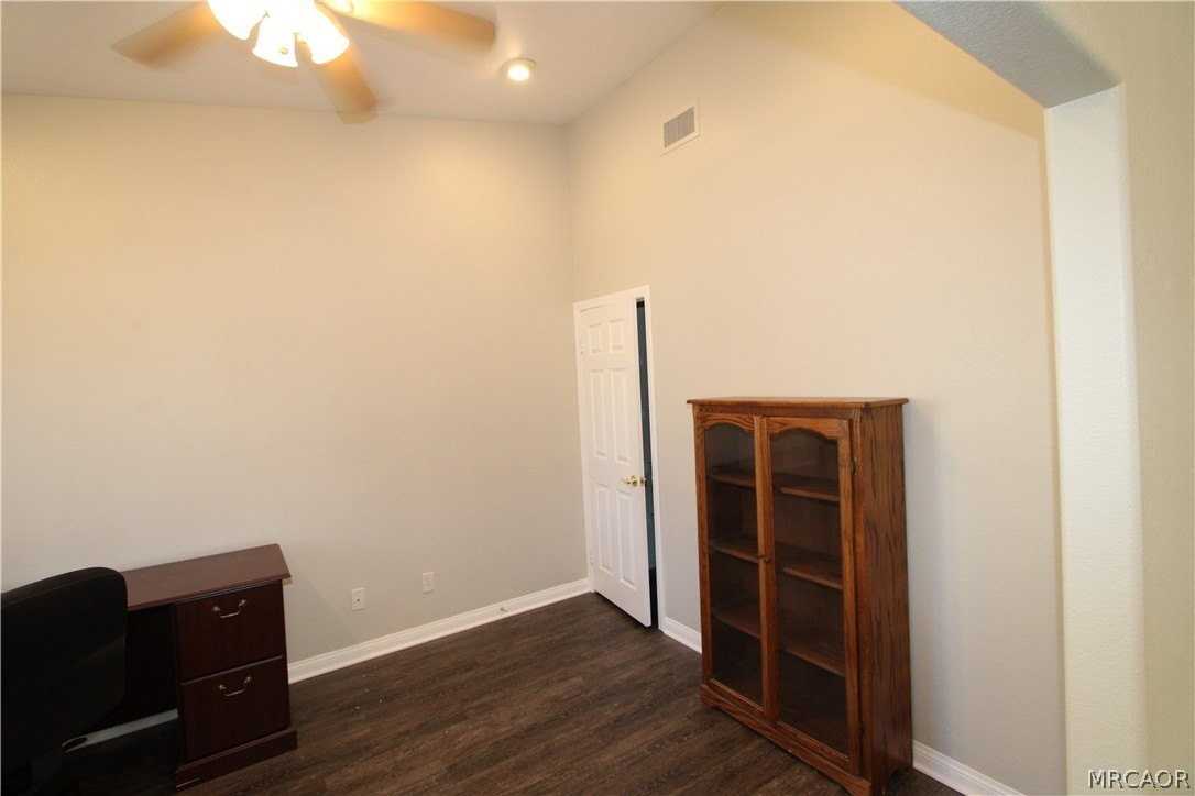 1625 Malabar Way - Photo 7 of 48