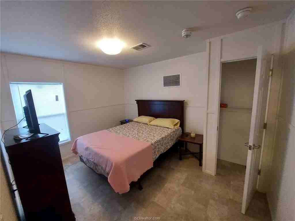 10213 Fm 391 - Photo 6 of 7
