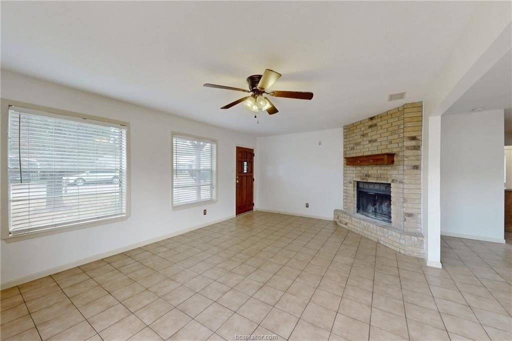 1111 Braeswood Dr - Photo 4 of 23