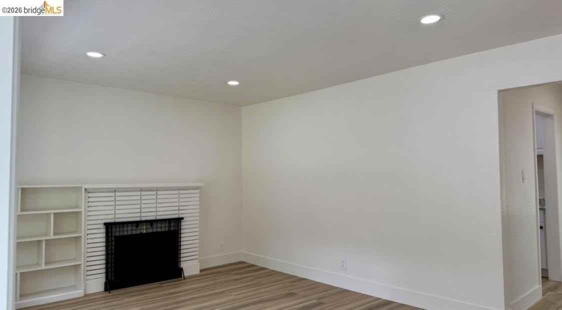 230 Cleaveland Rd - Photo 6 of 15