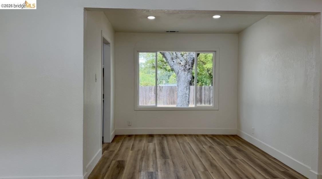 230 Cleaveland Rd - Photo 7 of 15