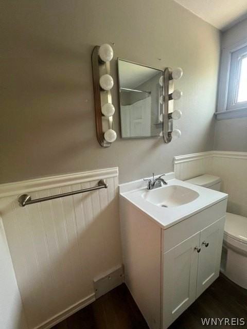 512 Cayuga Rd - Photo 4 of 19