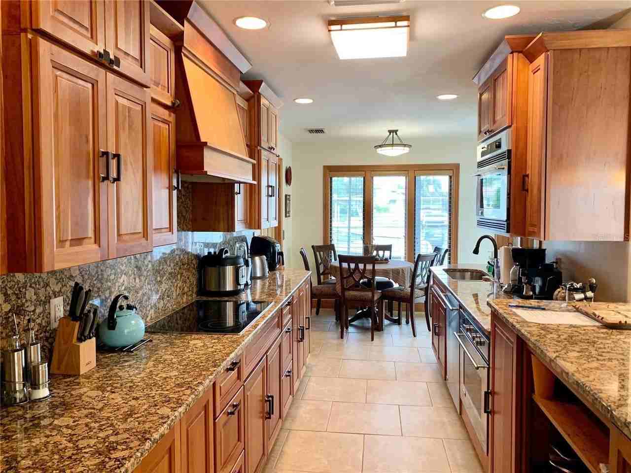 844 Pamela Dr - Photo 6 of 25