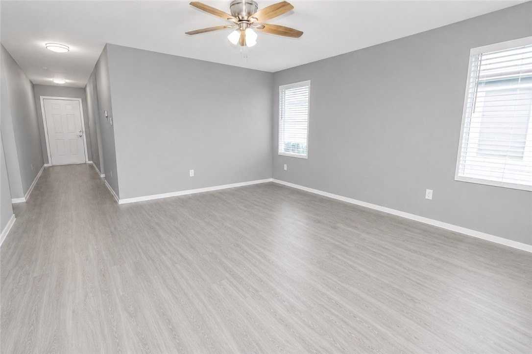 13229 Silverado Dr - Photo 5 of 12