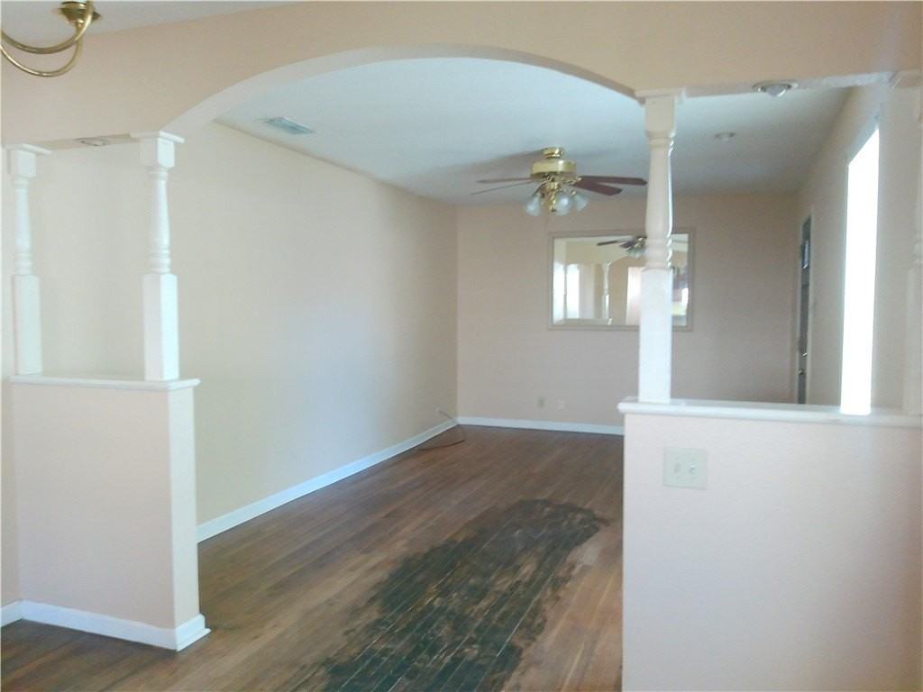1438 Ormond Dr - Photo 3 of 14