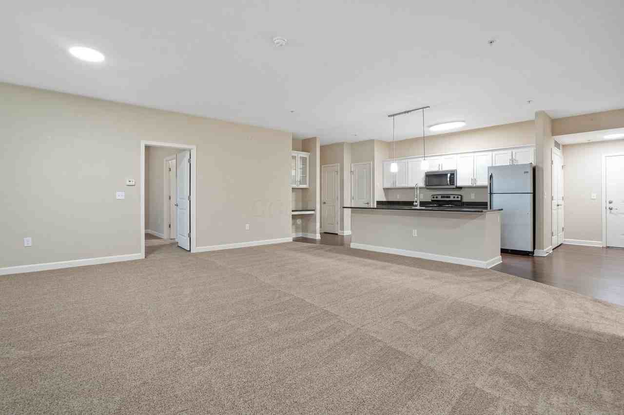 5119 Foxtail Pine St - Photo 3 of 32