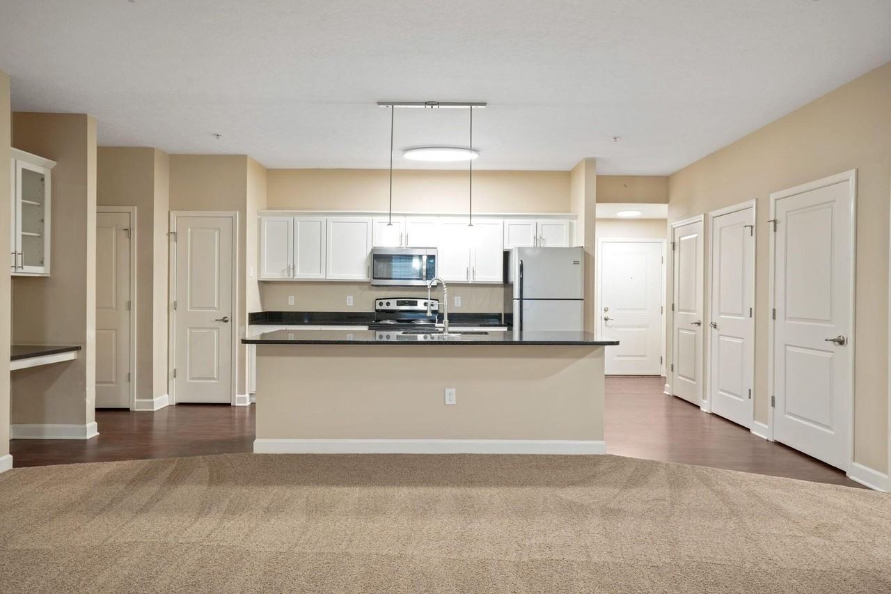 5119 Foxtail Pine St - Photo 5 of 32
