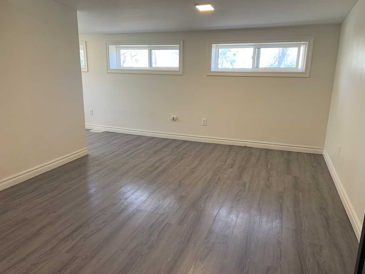 Wellington St E & Owen St #2B - Photo 2 of 14