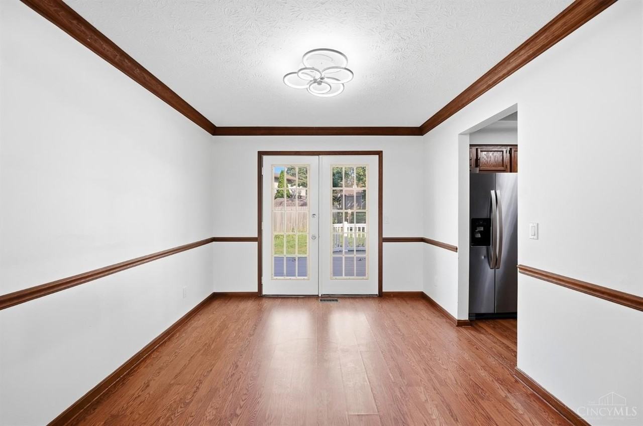 827 Quailwood Ct - Photo 4 of 50
