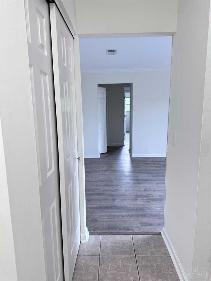 4326 Villa Dr #4