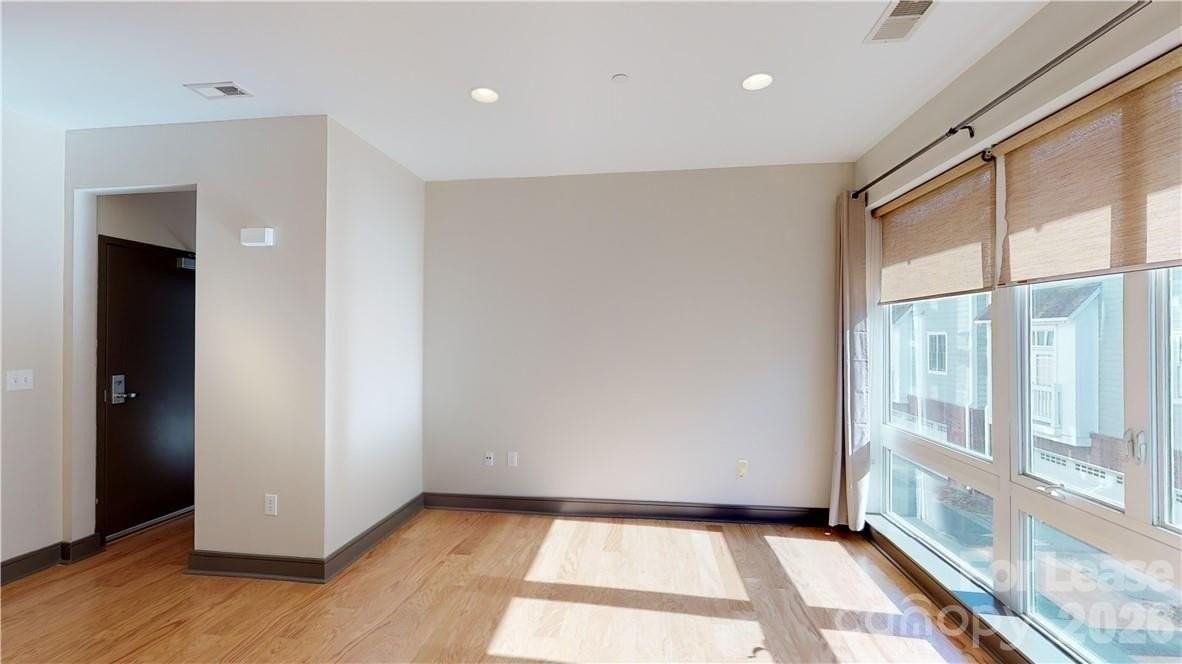 2200 Lyndhurst Ave #105 - Photo 3 of 14