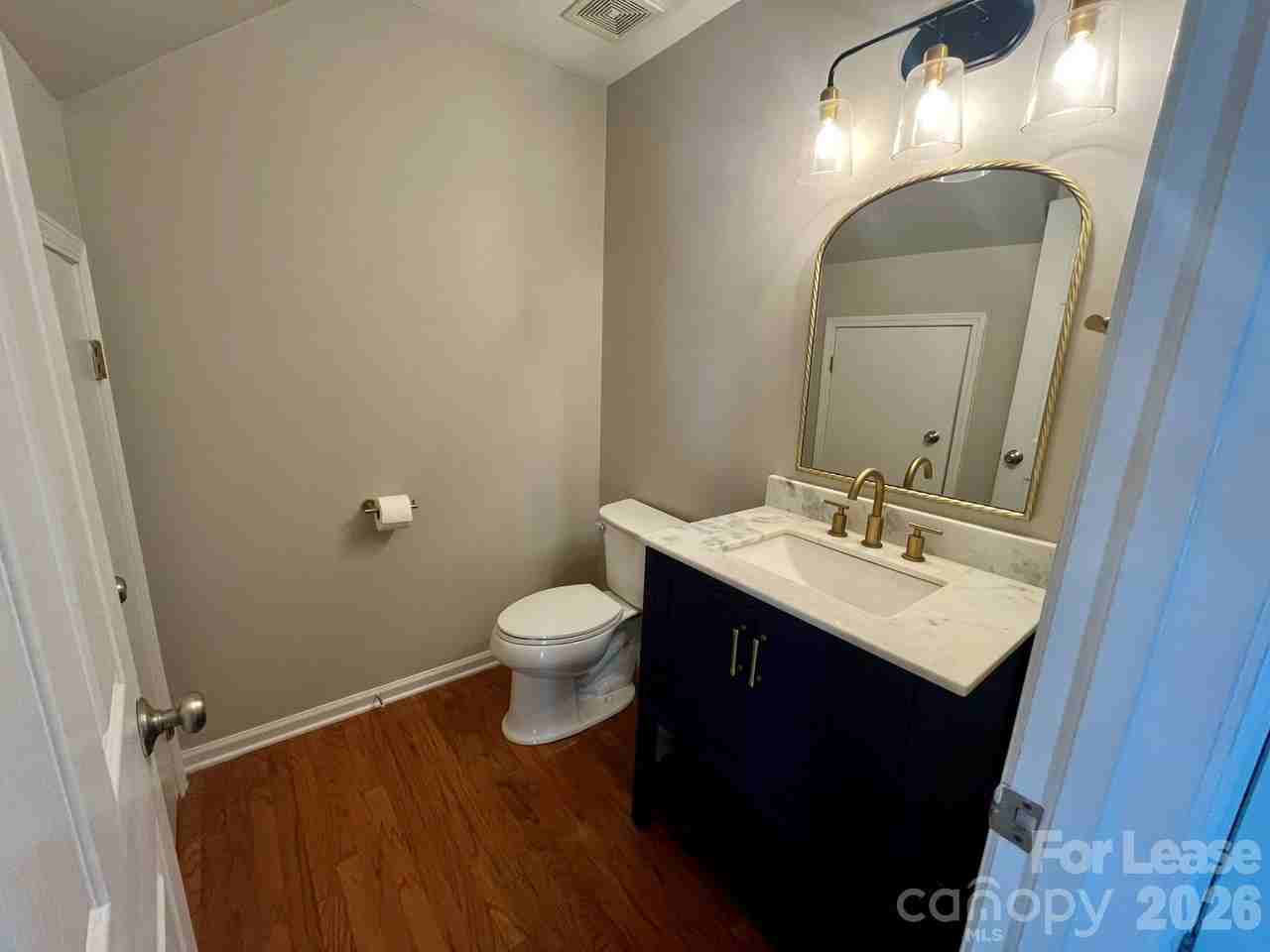 16854 Bridgeton Ln - Photo 3 of 11