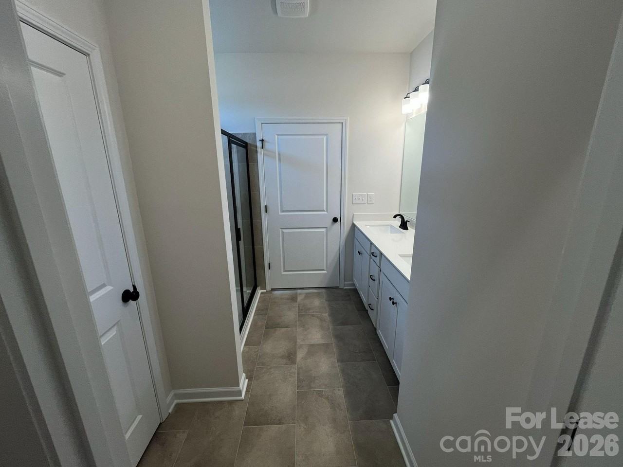 1100 Langston Ln - Photo 5 of 15