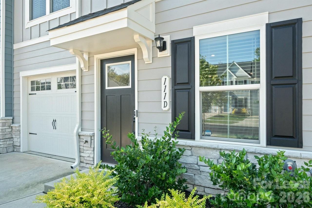 111 Skylar View Way #D - Photo 2 of 22