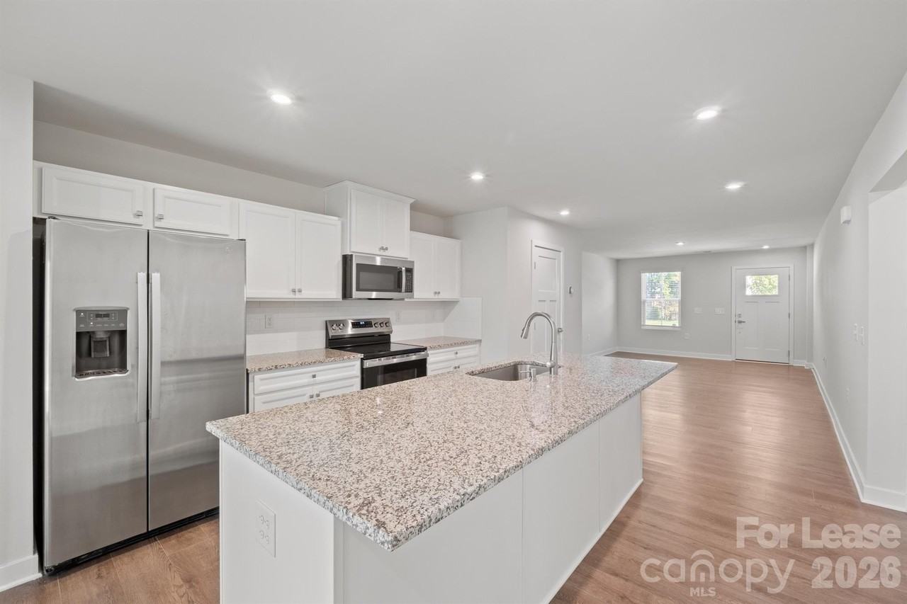 111 Skylar View Way #D - Photo 4 of 22