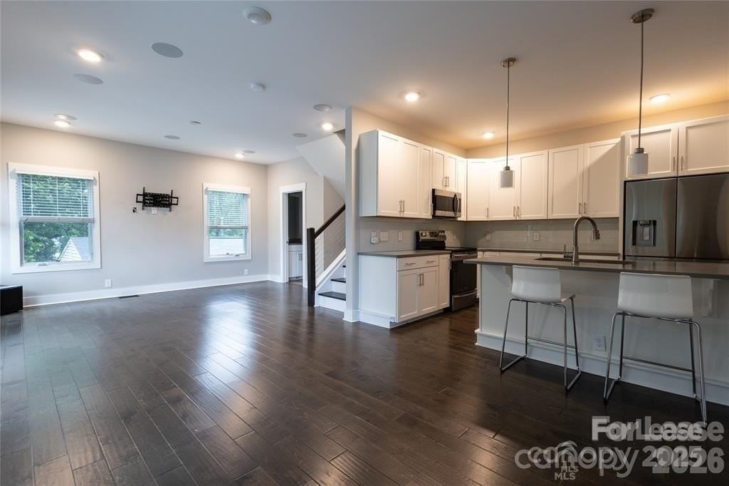 1515 Peridoe Point Ln - Photo 3 of 14