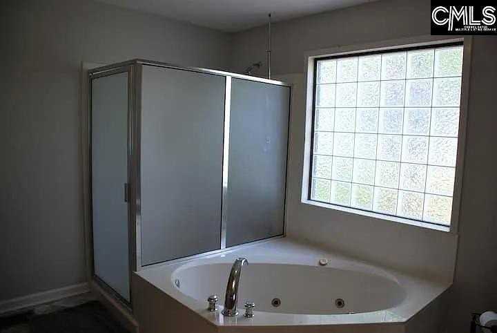 500 Pioneer Shores Rd - Photo 4 of 14