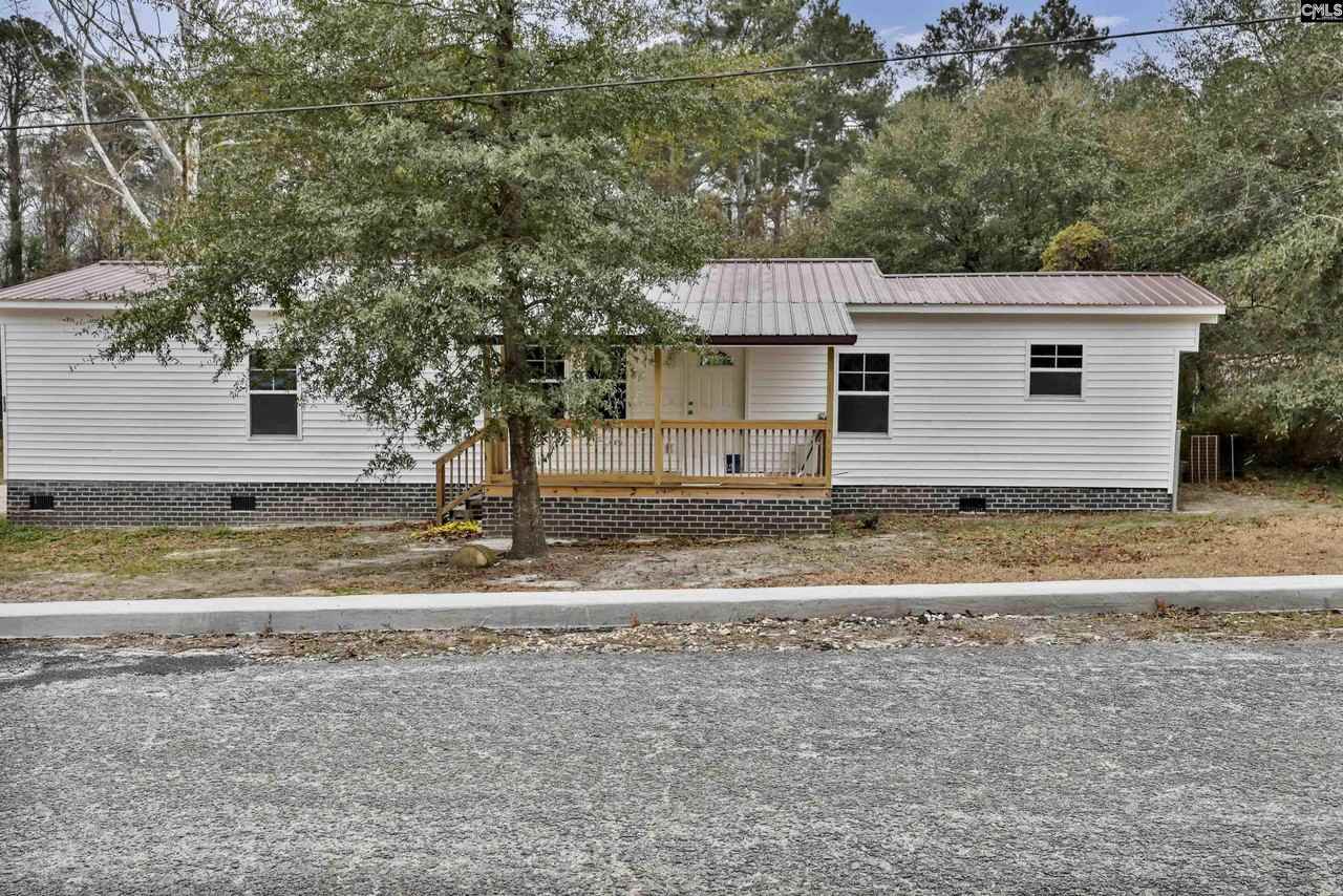 152 Robin Rd