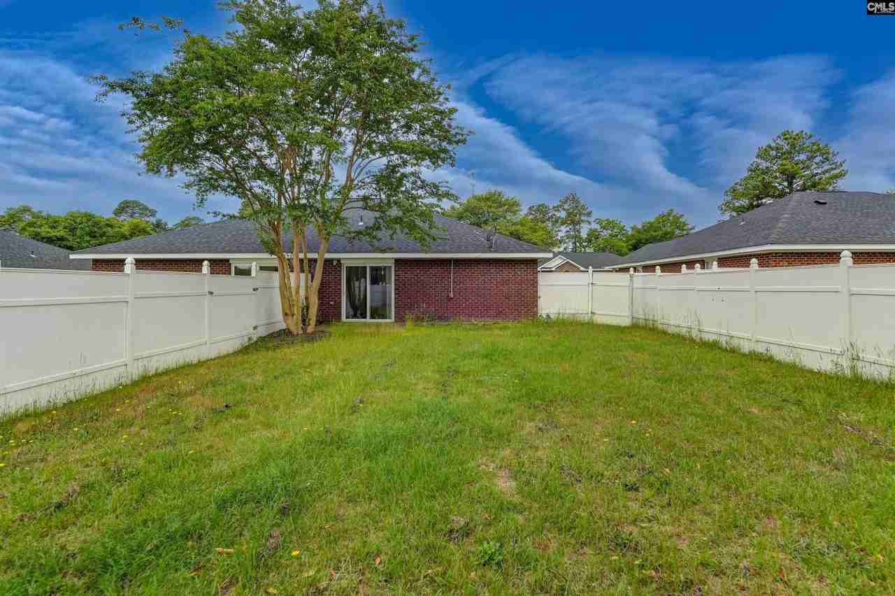 119 Hutto Hill Ln - Photo 2 of 25