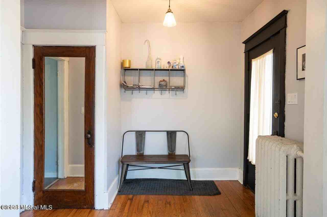 688 Myrtle Ave #1 - Photo 4 of 23