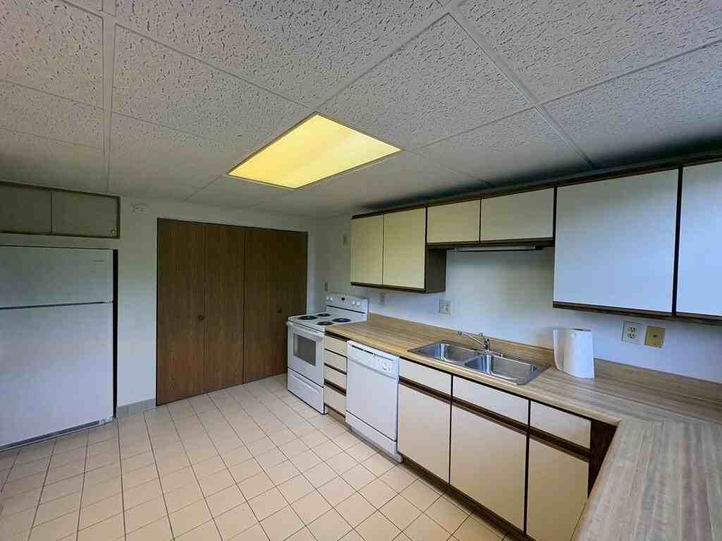 2853 Rear Apt 3 Bedford St #3 - Photo 3 of 10
