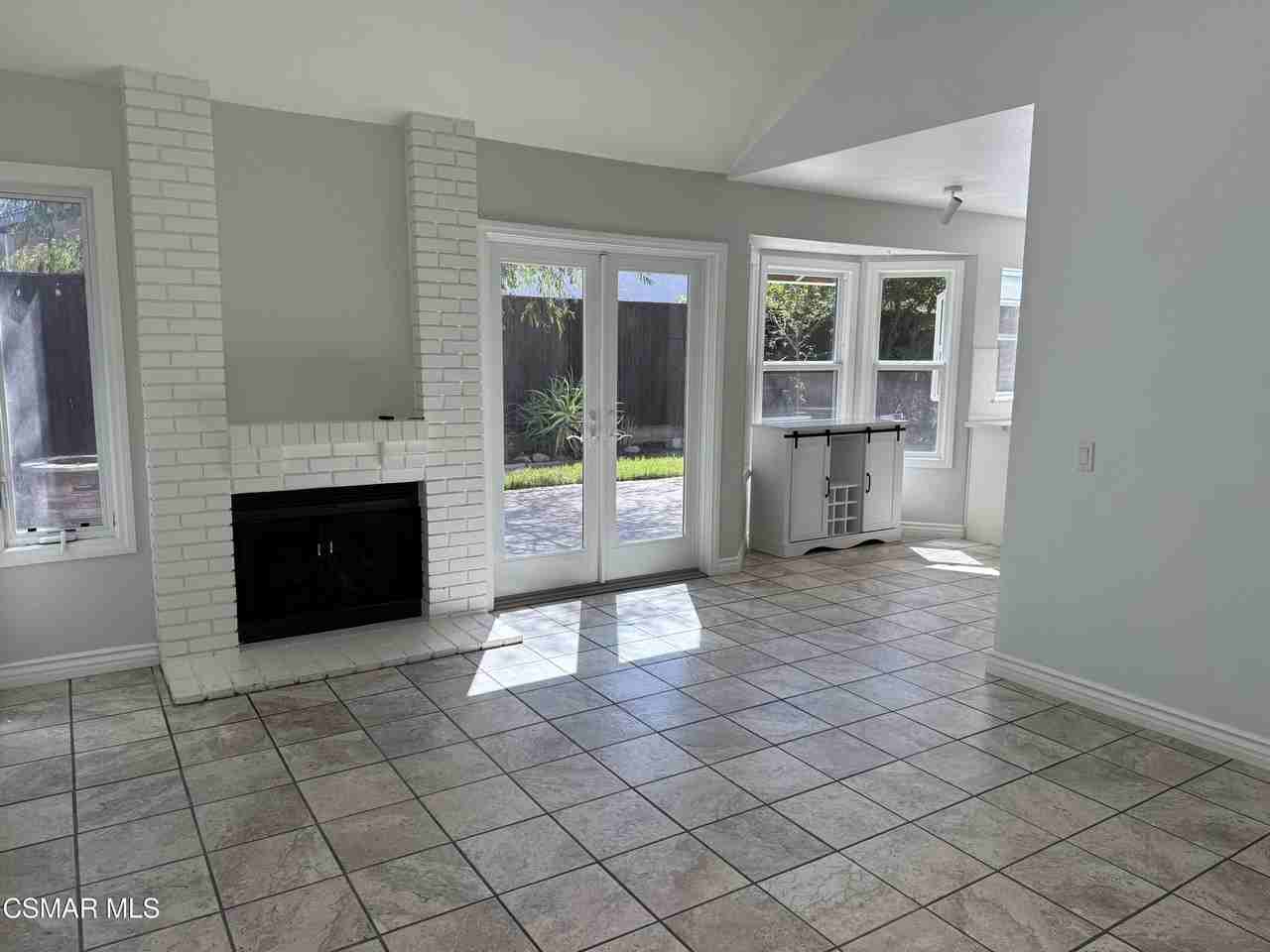 3622 Cambria St - Photo 6 of 35