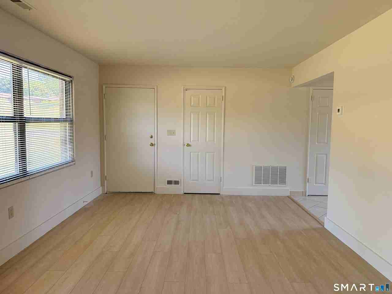 44 Montoya Cir - Photo 4 of 8