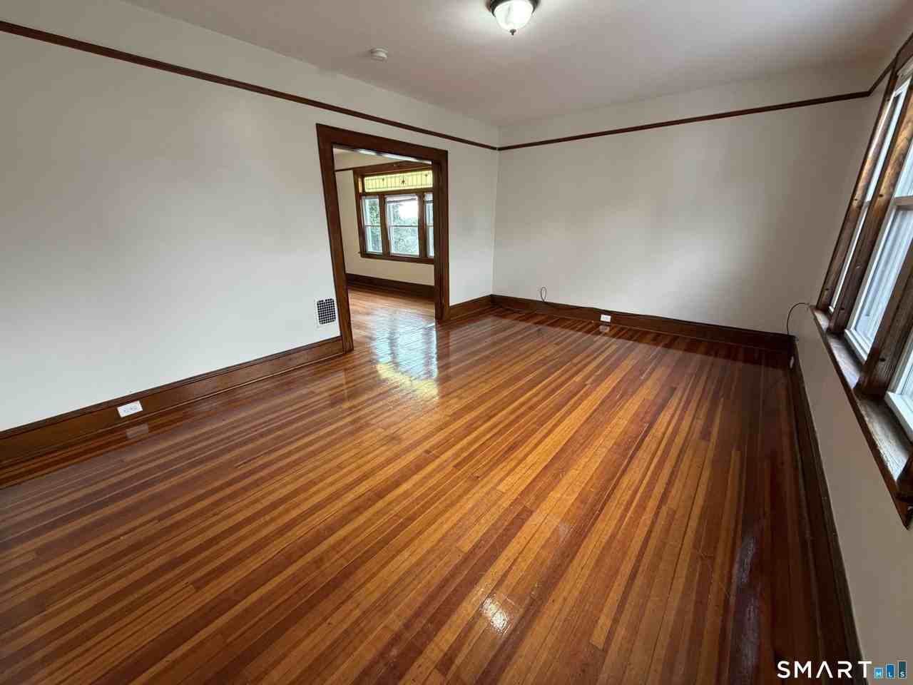 306 Judson Pl #2-3 - Photo 5 of 31