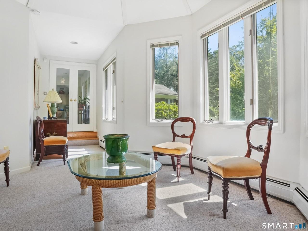 106 Spoonwood Rd - Photo 5 of 36