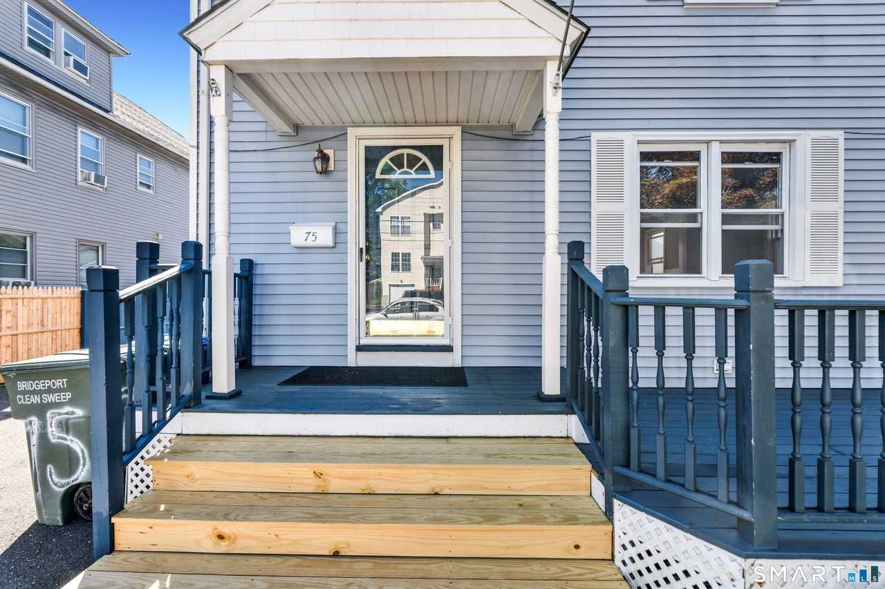 75 Ocean Ave - Photo 3 of 34