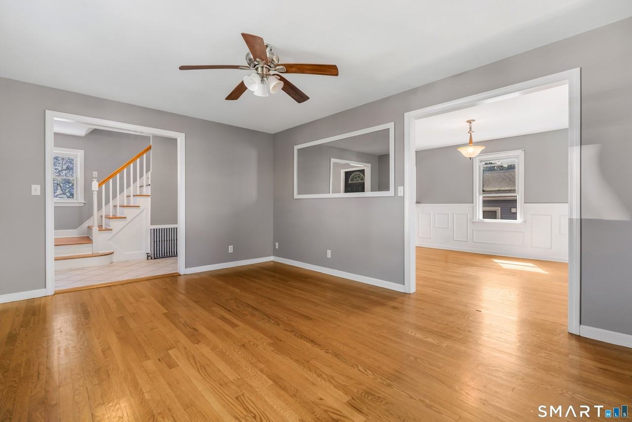75 Ocean Ave - Photo 7 of 34
