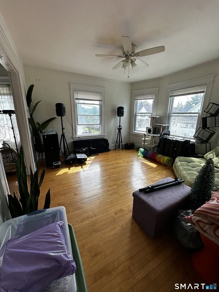 27 E 9th St #2 - Photo 6 of 21
