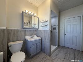 featured image of 468 Noble Ave