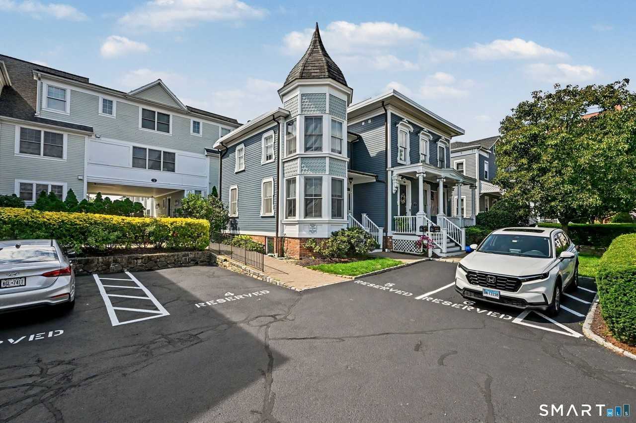 14 Haviland St #A4 - Photo 3 of 37