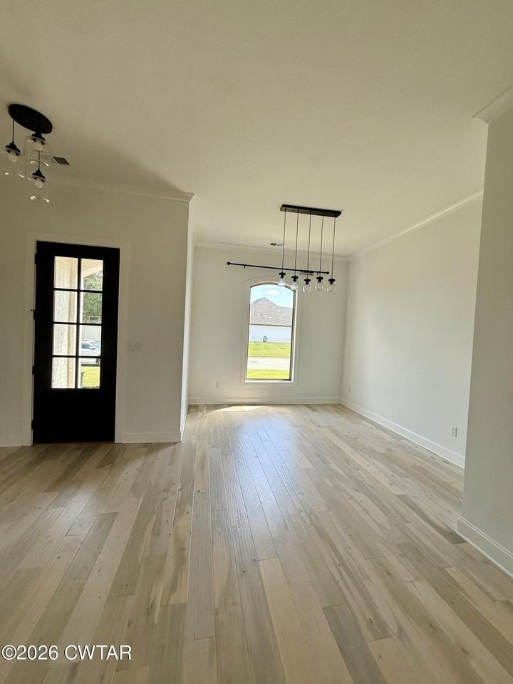 253 Saddlebrook Dr - Photo 6 of 18