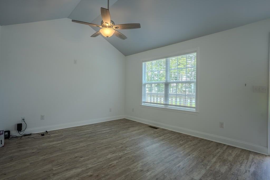 315 Shady Dr - Photo 2 of 12