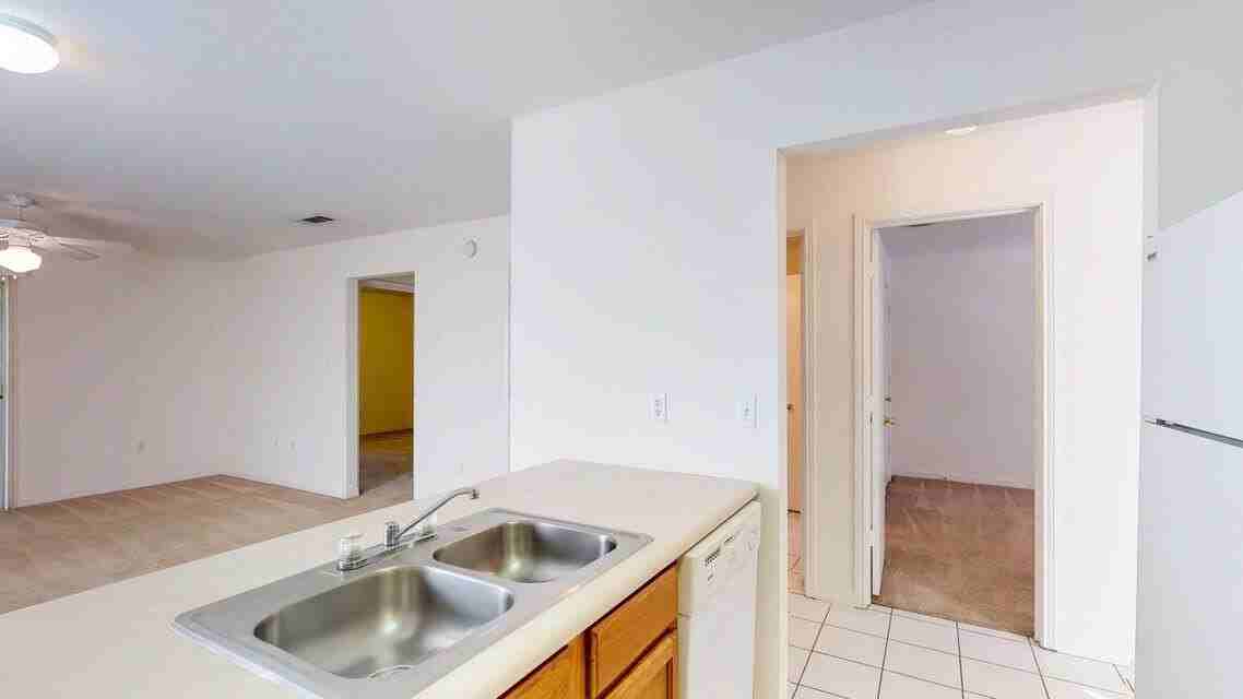896 Silverwood #5 - Photo 5 of 11