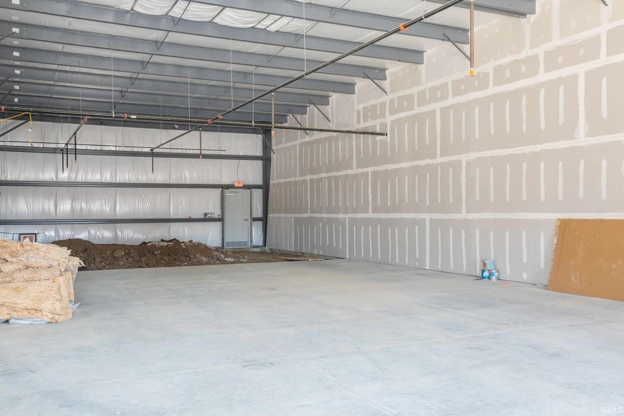 1021 E Kercher Rd - Photo 7 of 12