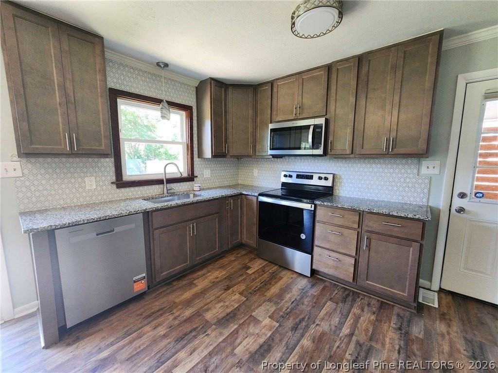 5459 Plateau Rd - Photo 7 of 16