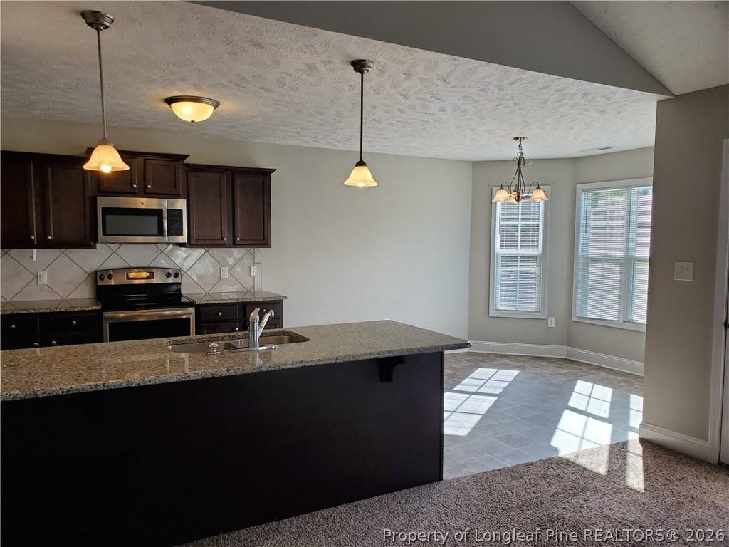 3126 Thrower Rd - Photo 6 of 34