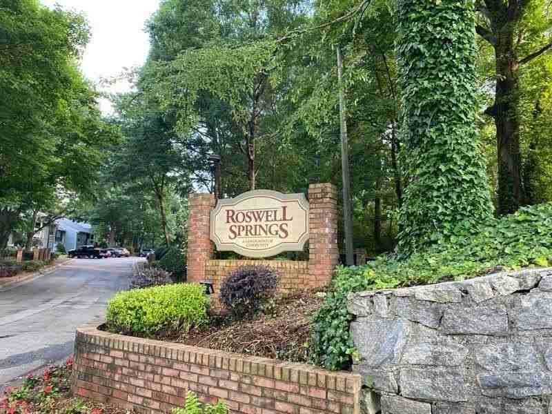 423 Warm Springs Cir