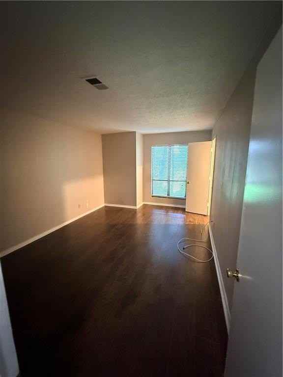 423 Warm Springs Cir - Photo 5 of 28
