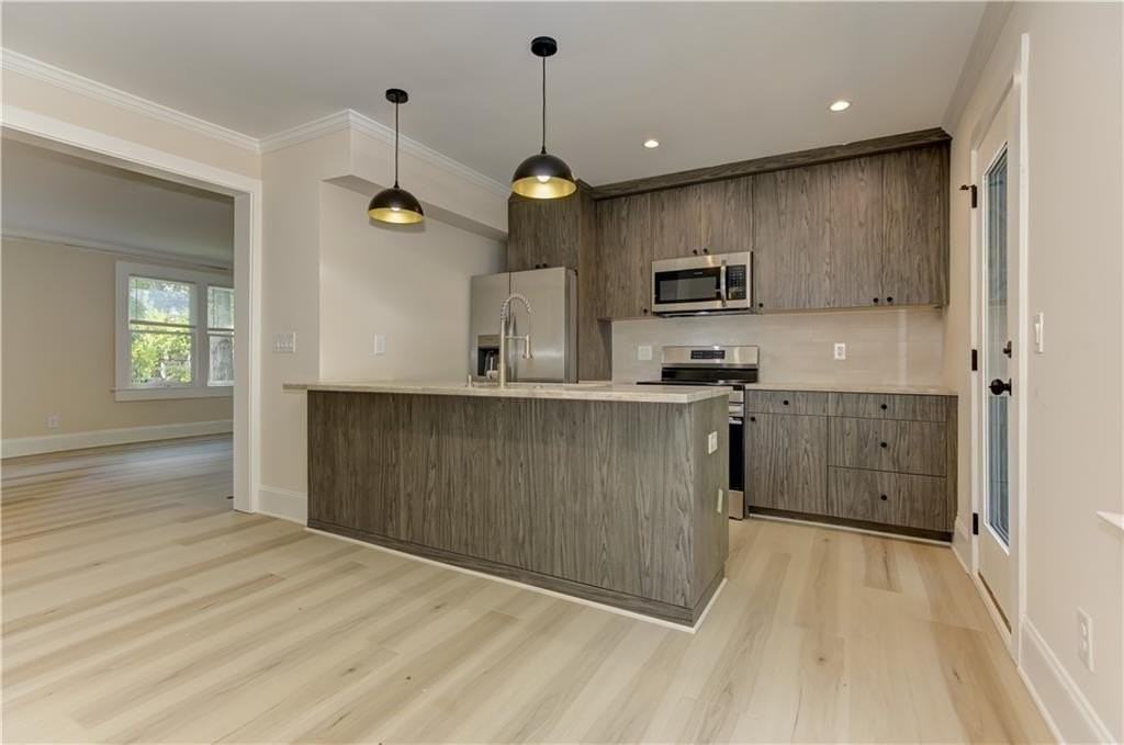 83 26th St Nw - Photo 6 of 19