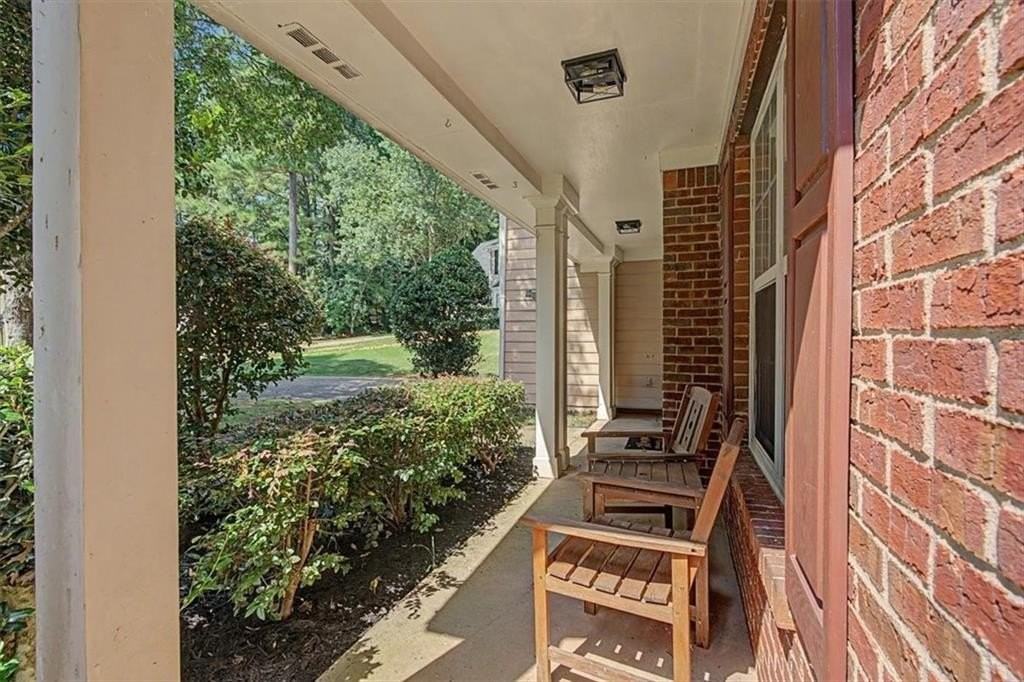 1590 Waterway Pl Sw - Photo 4 of 47