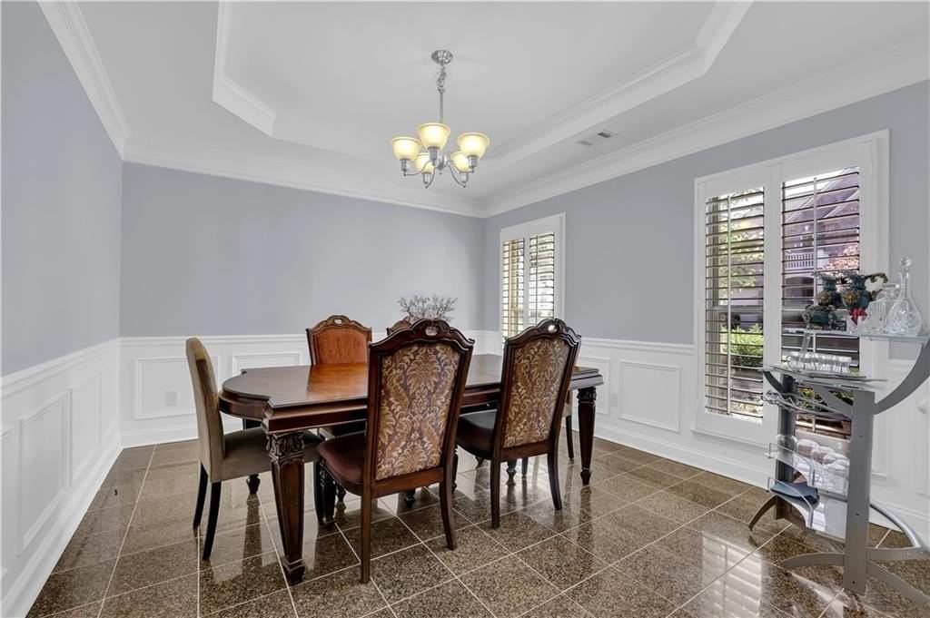 11214 Gates Ter - Photo 4 of 37