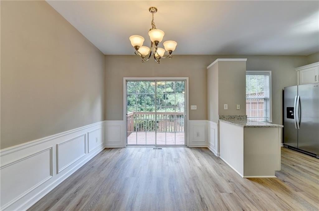 4005 Edgecomb Dr - Photo 6 of 50