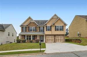 featured image of 1071 Mcduffie Cir