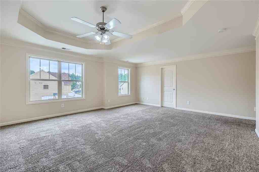 1071 Mcduffie Cir - Photo 6 of 15